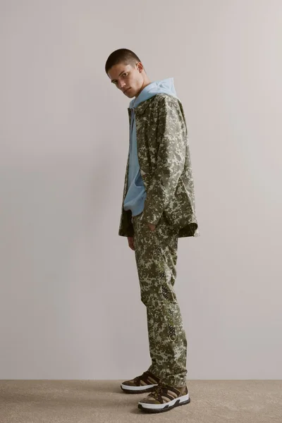 Look 50